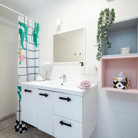 شقة Alba With Garden *