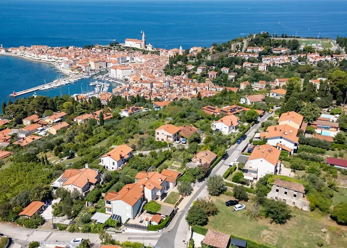 Alba With Garden Πιράν